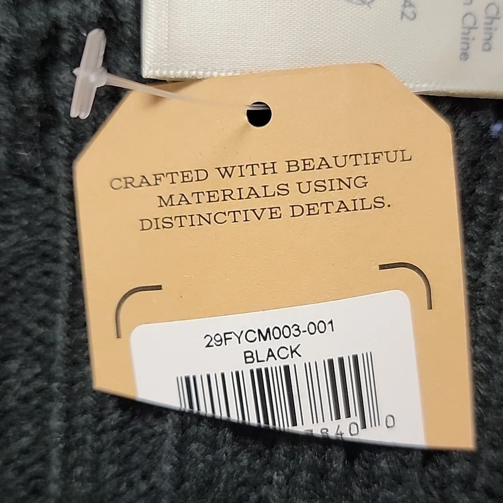 FRYE AND CO. Knit Cold Weather Scarf